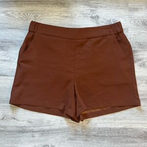 Nine West ✨ Terracotta Shorts Sz L